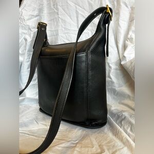 Vintage Coach Slim Duffle Sac #9060 Black Leather - Made in USA (1998)